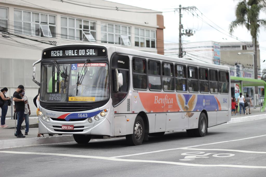 Imagem ilustrativa A111 Estação Antonio João / Vila Márcia (via Câmara Municipal, FATEC, SENAI e ETEC) cidade de Barueri de SP