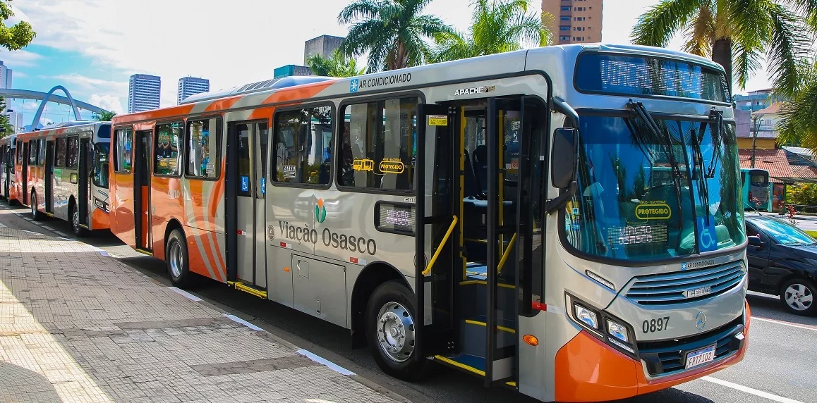 Linha de Ônibus 001 Jd. Veloso / Vila Yara, empresa Viação Osasco - Companhia de Ônibus Municipal, cidade Osasco, estado SP